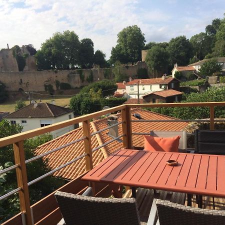 Les 3 Pigeons Hotel Бресюр Екстериор снимка